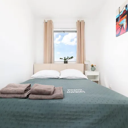 Brzeziny By Stay&rest - Szybki Dojazd I Parking Чеховице-Дзедзице