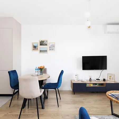 Brzeziny By Stay&rest - Szybki Dojazd I Parking アパート