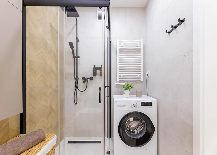 Appartement Brzeziny By Stay&rest - Szybki Dojazd I Parking *